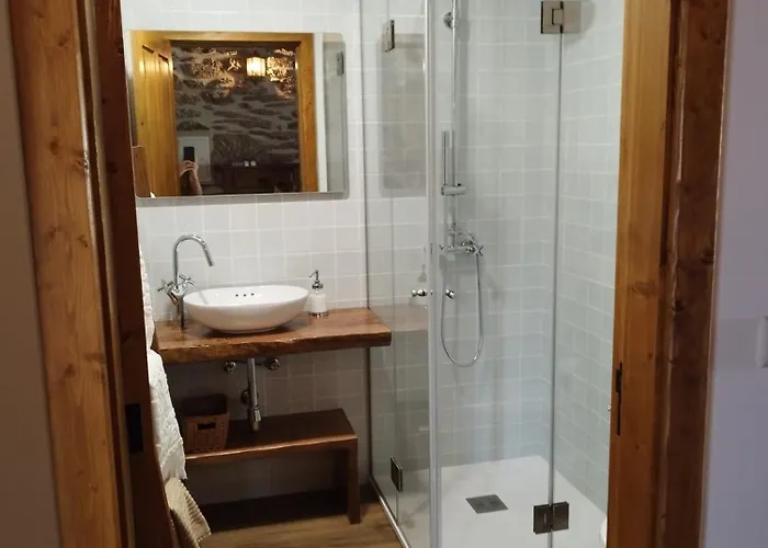 Valados Do Outeiro - *